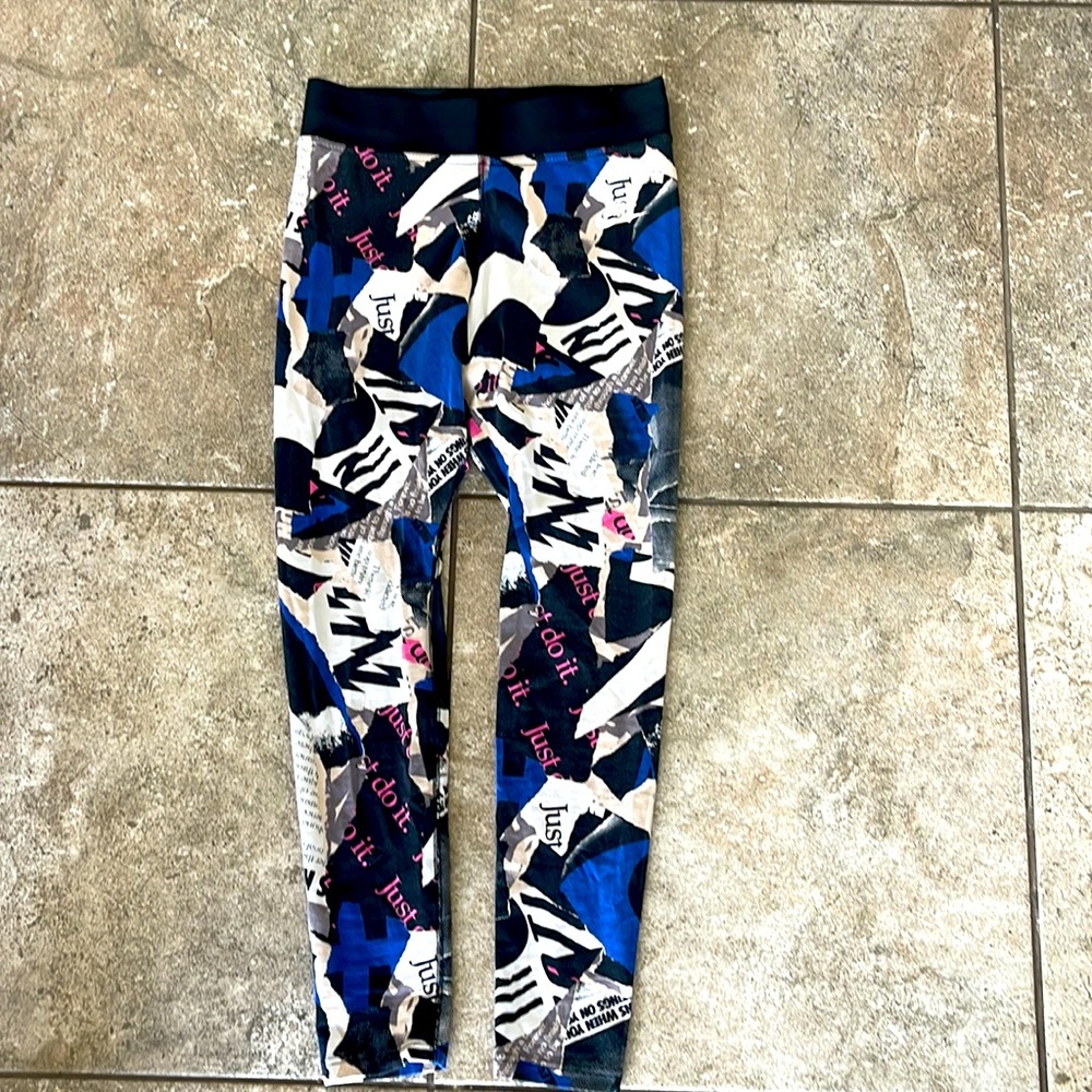 Nike leggings